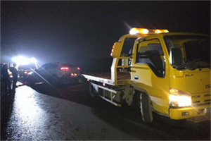 大桥24小时车辆搭电联系电话